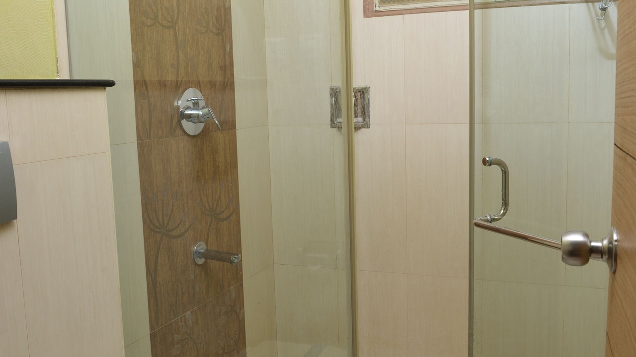Photo of Bathroom in Vannarpettai