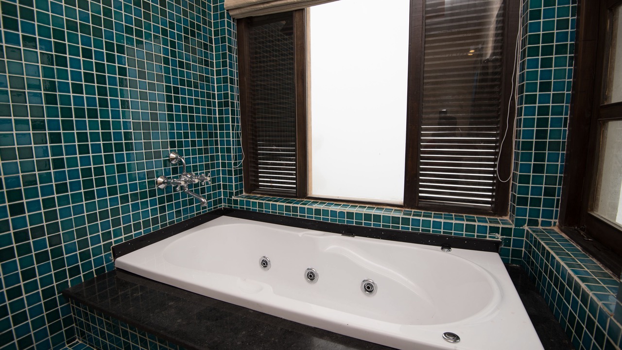 Photo of Bathroom in Kayiavir Plungdung