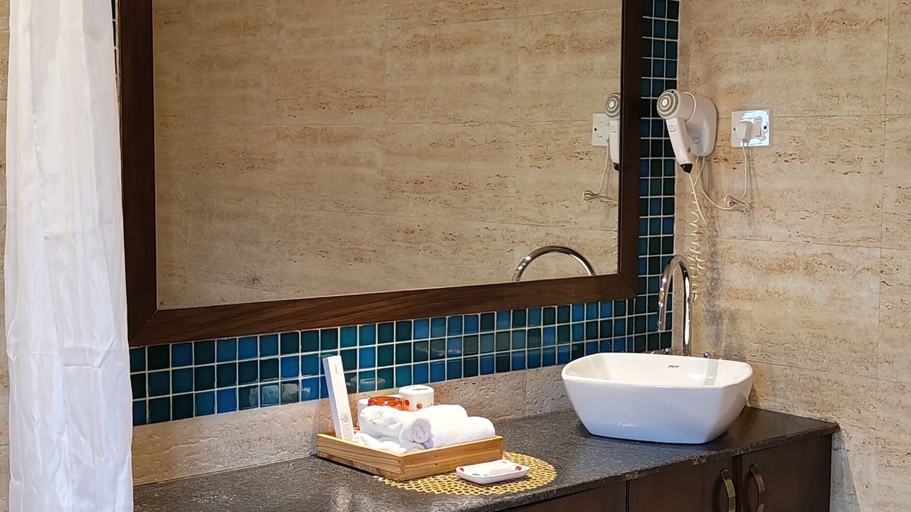 Photo of Bathroom in Kayiavir Plungdung