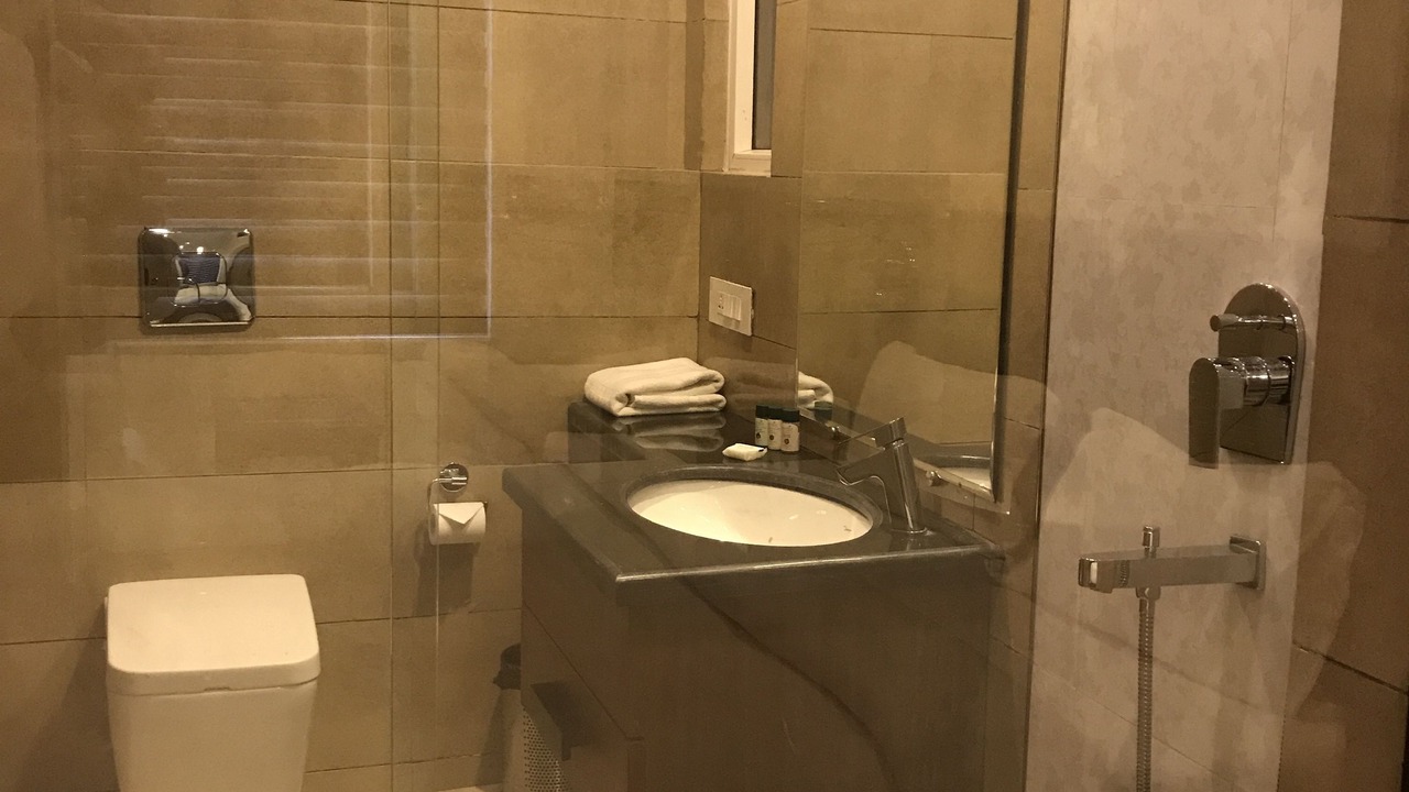 Photo of Bathroom in Tapovan