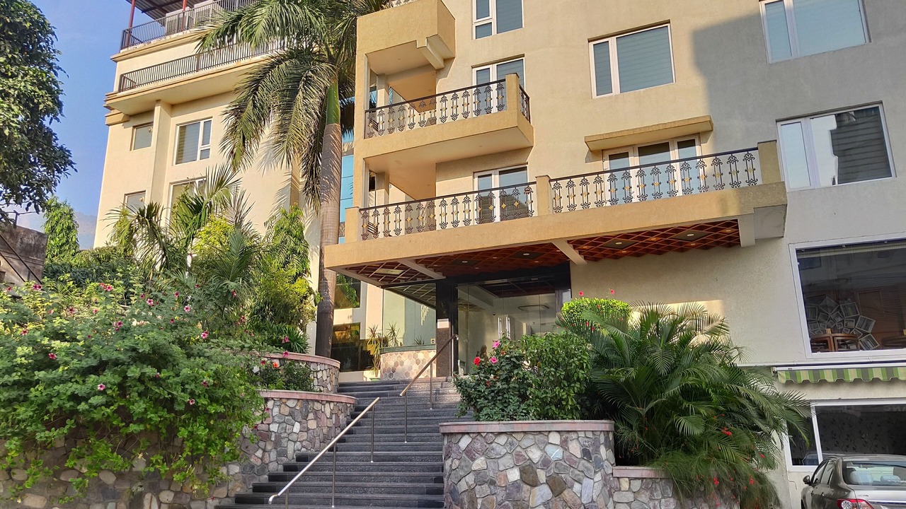 Photo of Outdoor in Tapovan