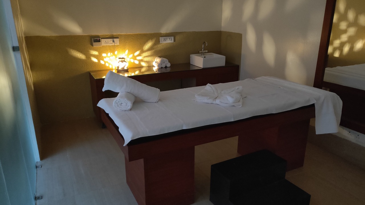 Photo of Bedroom in Tapovan