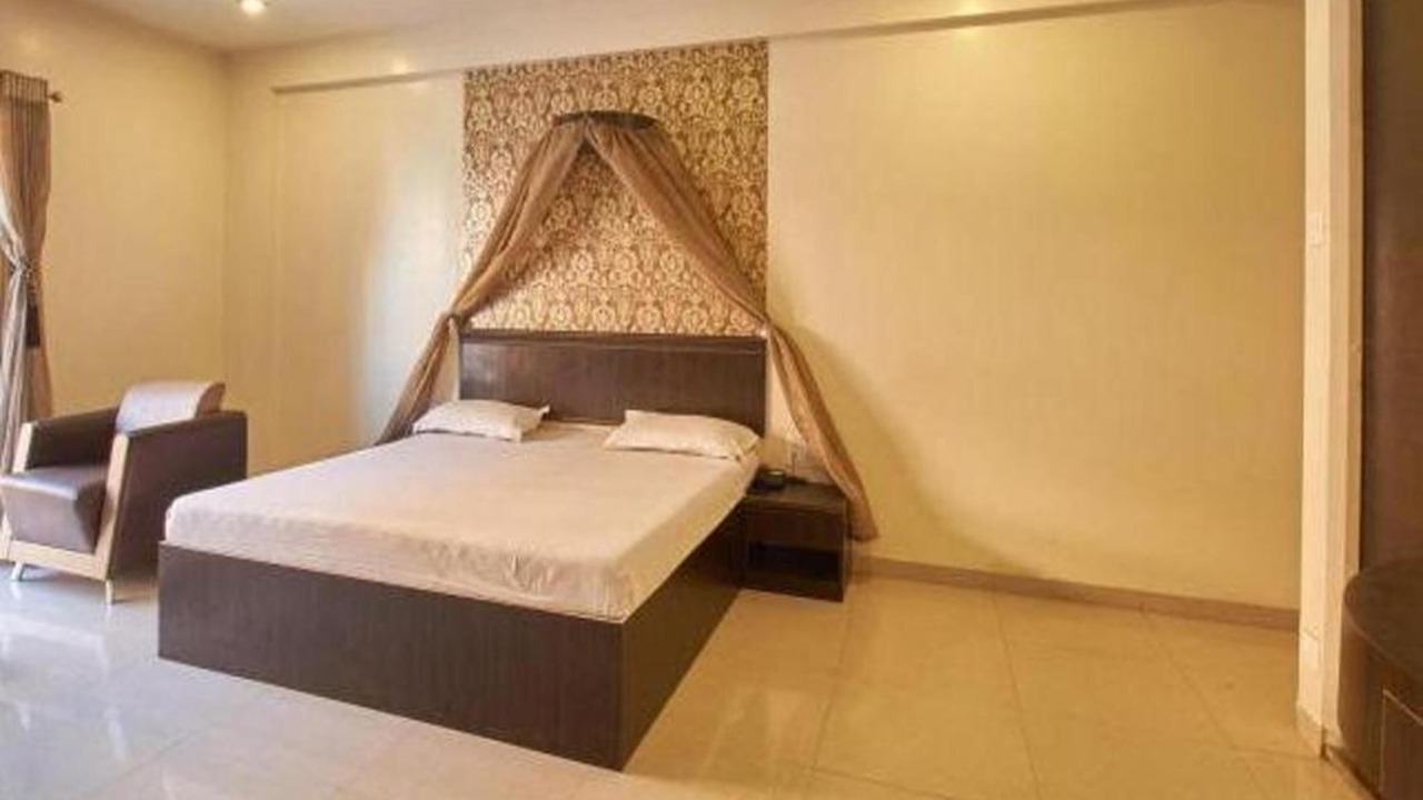 Photo of Bedroom in Trimbak