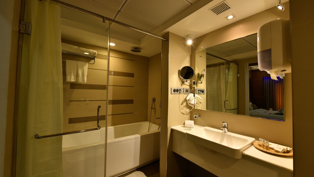 Photo of Bathroom in Chithirapuram