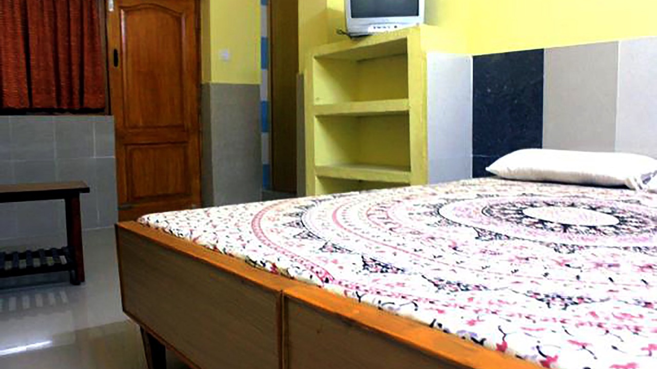 Photo of Bedroom in Mahabalipuram Beach