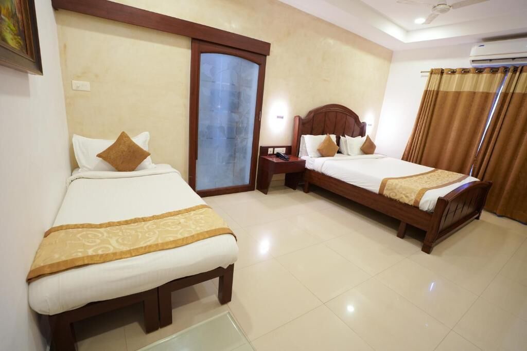 Photo of Bedroom in Teynampet