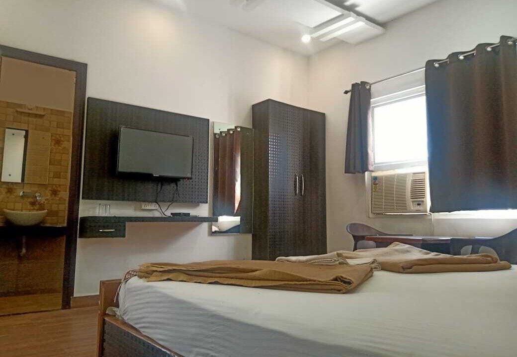 Photo of Bedroom in Tanakpur