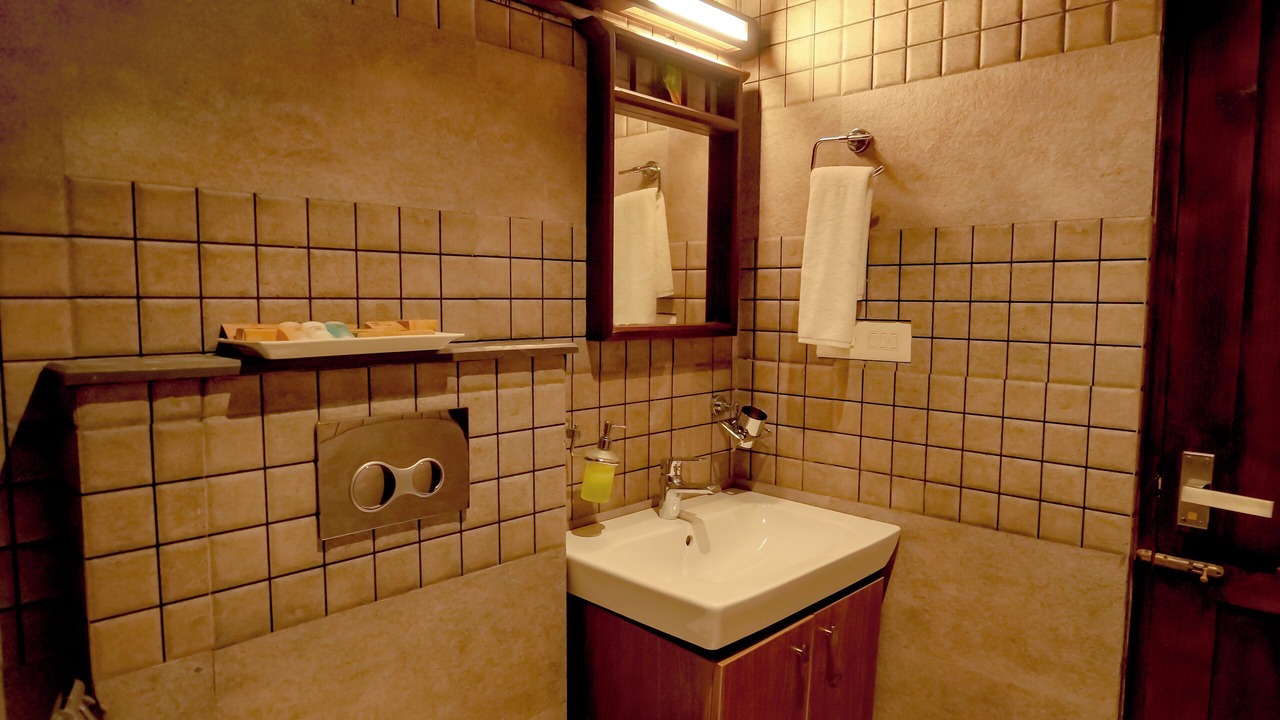 Photo of Bathroom in Vypin