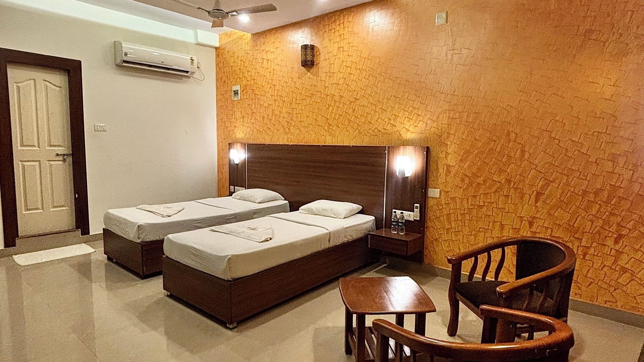 Photo of Bedroom in Adyar