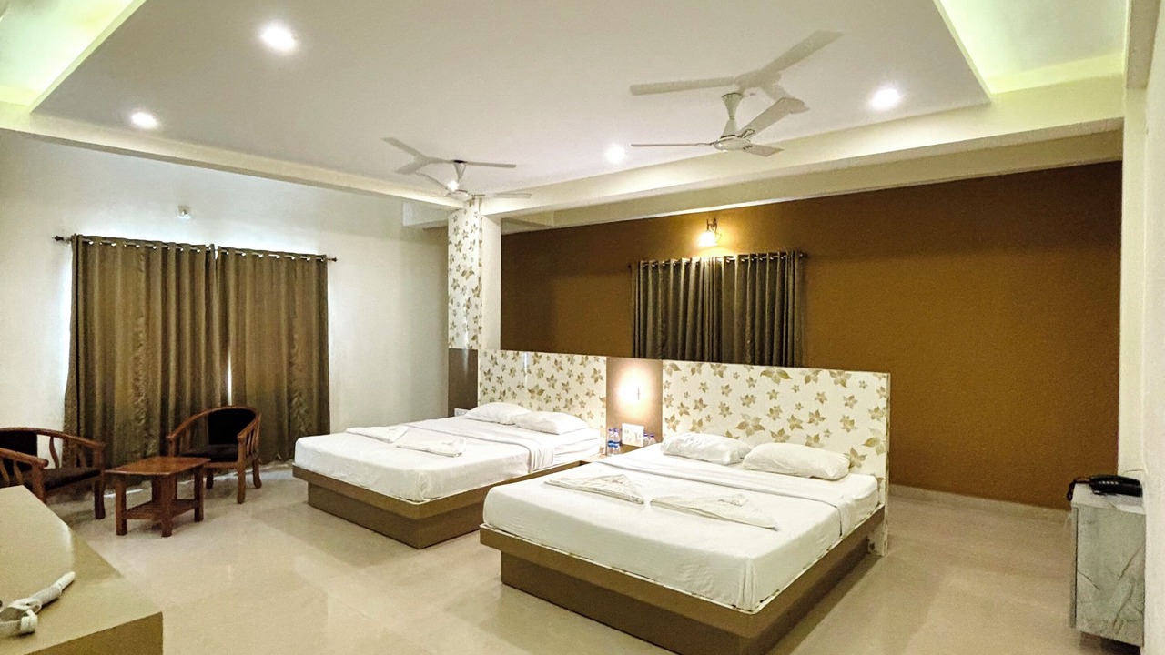 Photo of Bedroom in Adyar