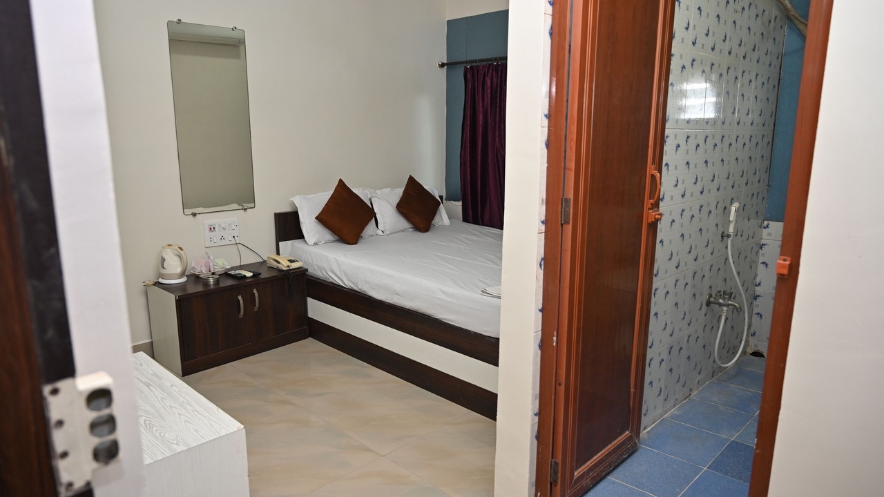 Photo of Bedroom in Malda