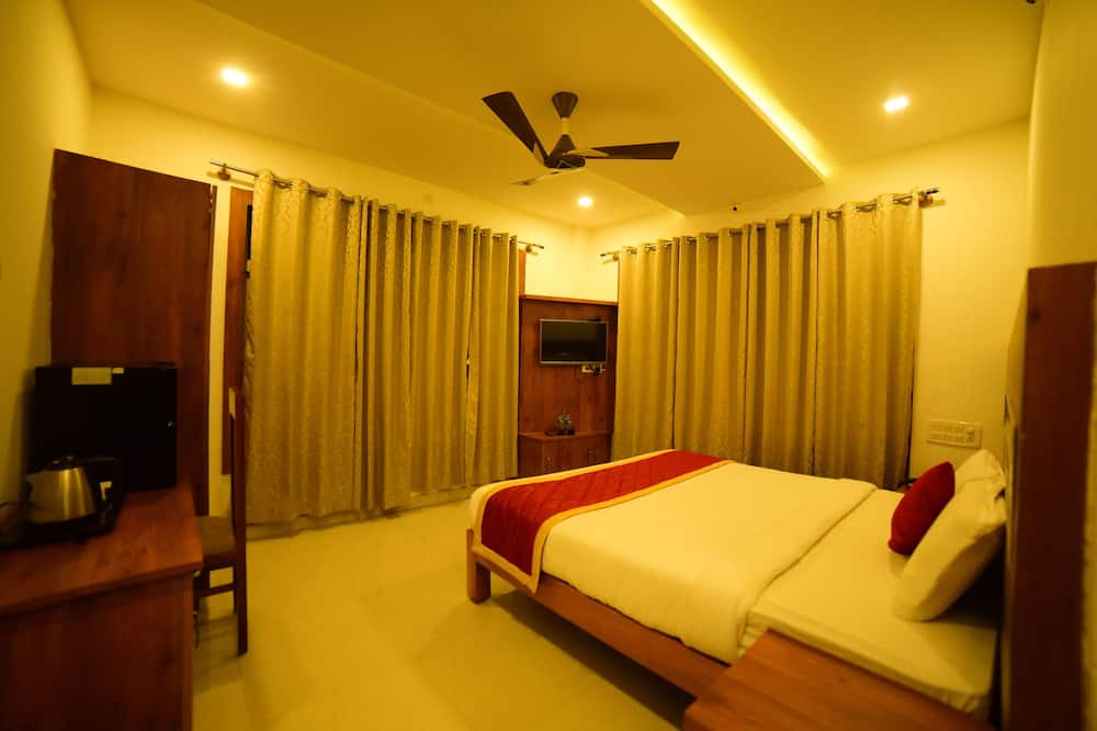Photo of Bedroom in Kushalnagar