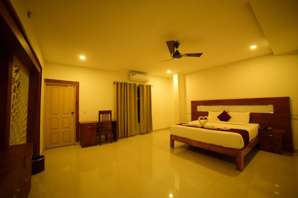 Photo of Bedroom in Kushalnagar