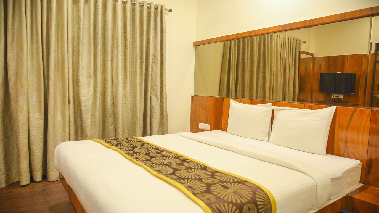 Photo of Bedroom in Kolhapur