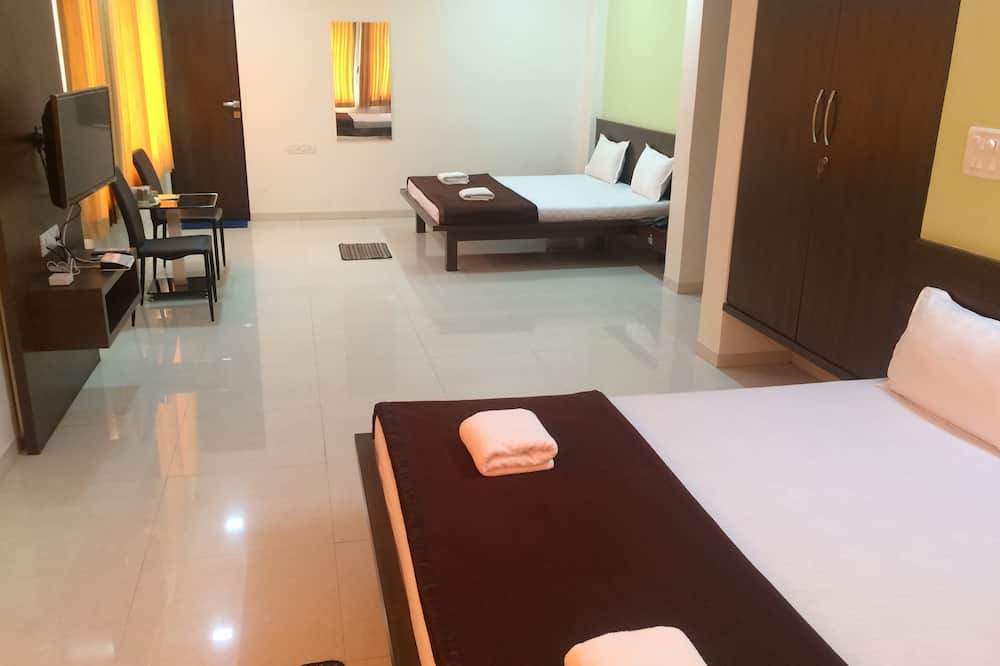 Photo of Bedroom in Trimbak