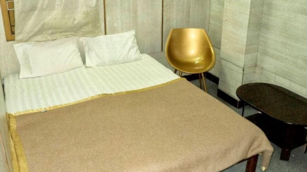 Photo of Bedroom in Triplicane