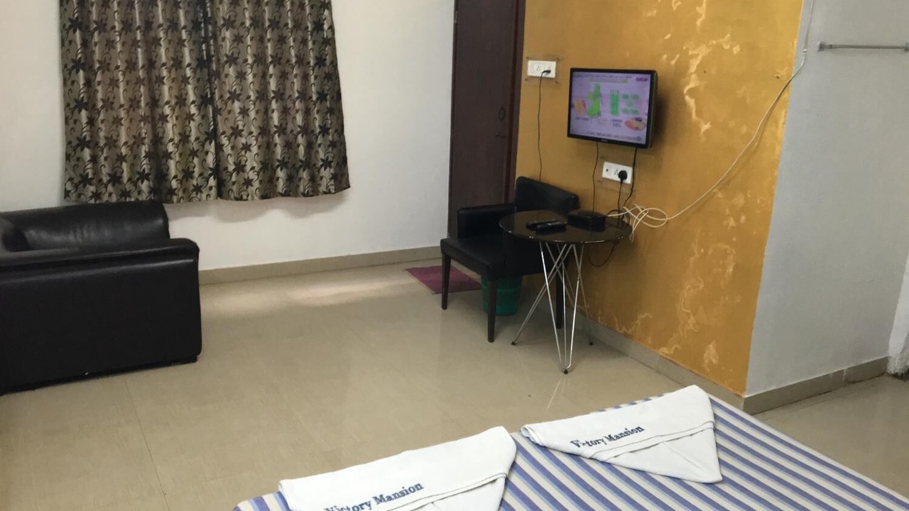 Photo of Bedroom in Triplicane