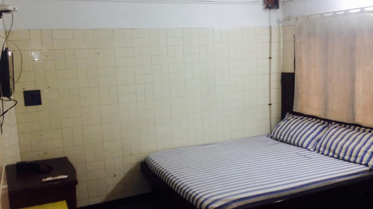 Photo of Bedroom in Triplicane