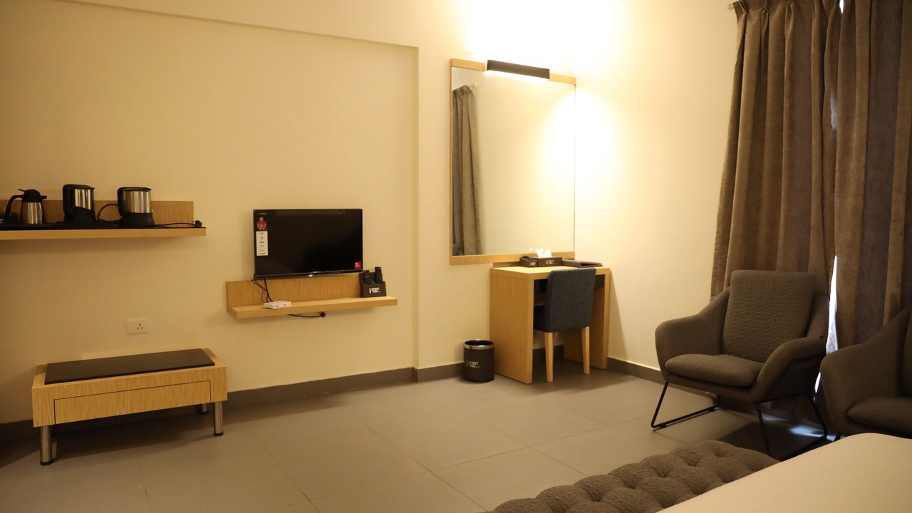 Photo of Bedroom in Perungudi