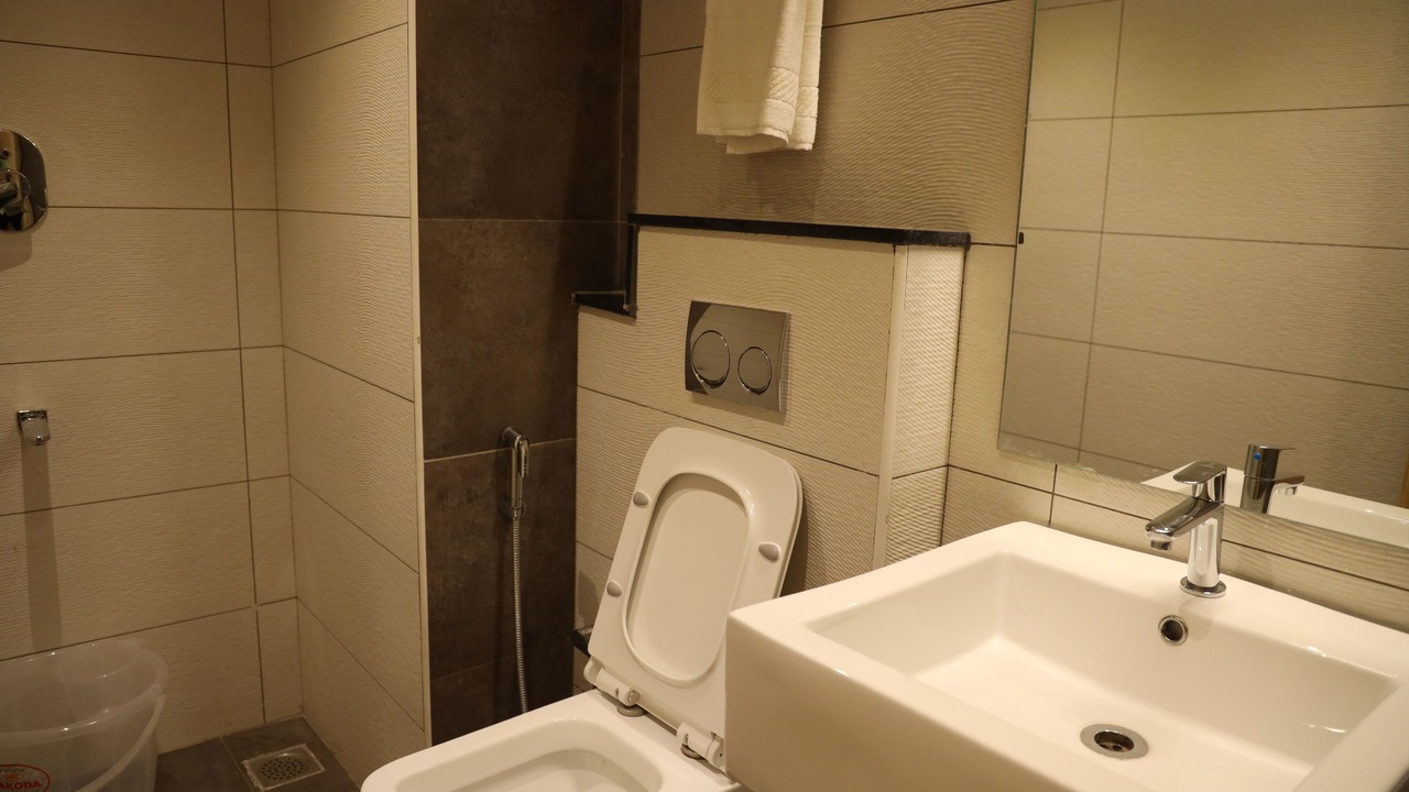 Photo of Bathroom in Perungudi