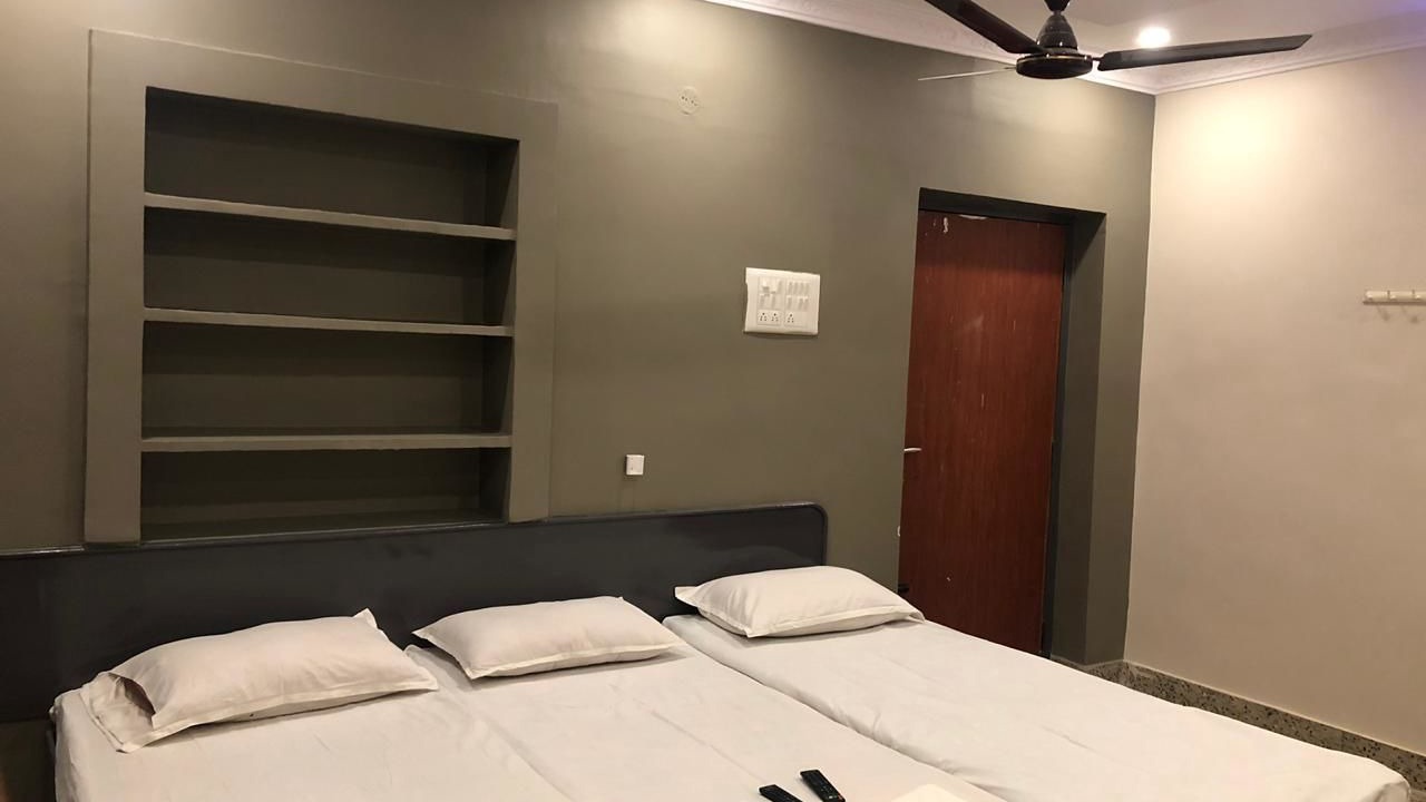 Photo of Bedroom in Dindigul