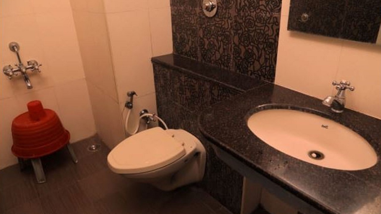 Photo of Bathroom in Parthasarathy Puram
