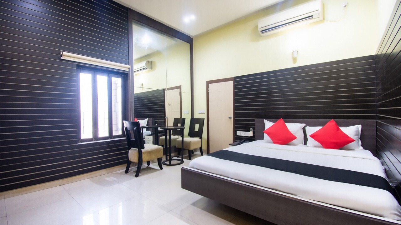 Photo of Bedroom in Ballygunge