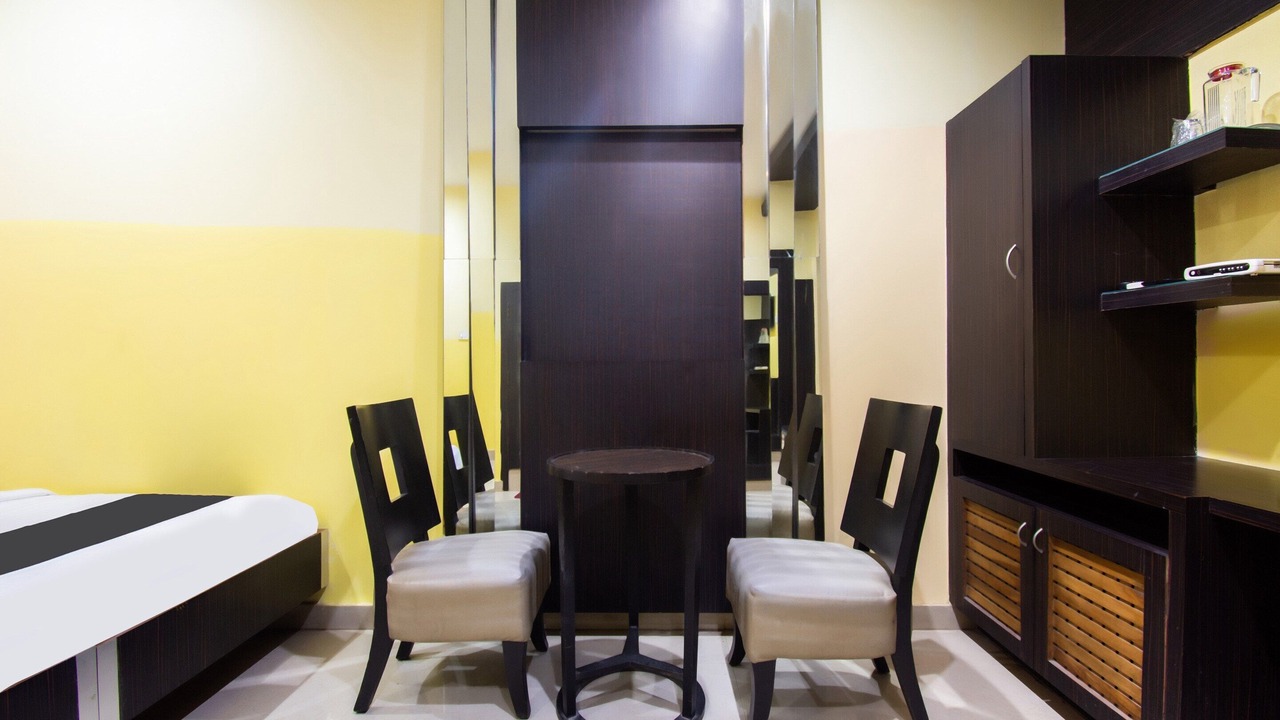 Photo of Bedroom in Ballygunge