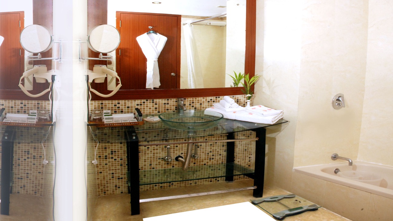 Photo of Bathroom in Madurai Main