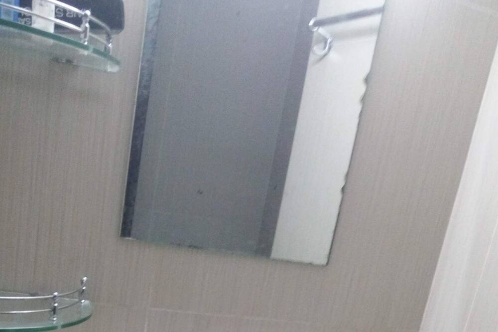 Photo of Bathroom in Kadubeesanahalli