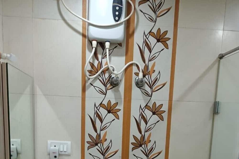 Photo of Bathroom in Mylapore Tiruvallikk