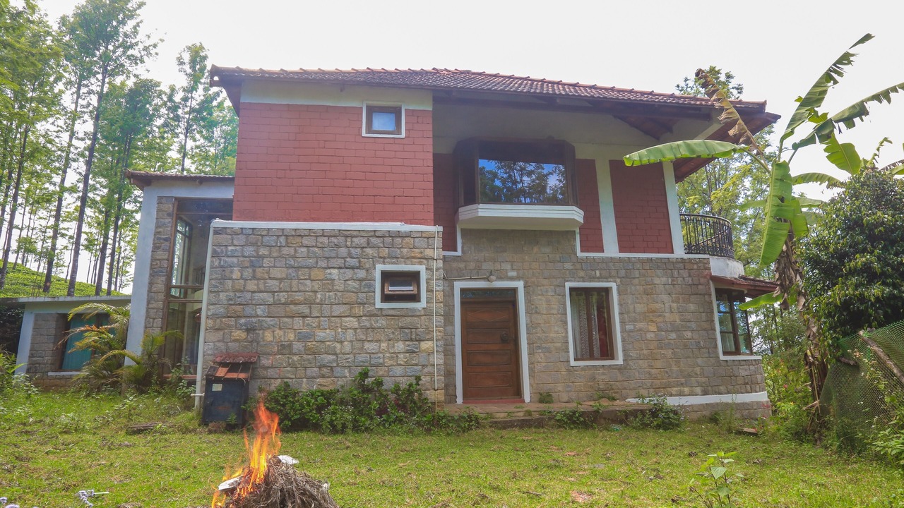 Photo of Outdoor in Naduvattam
