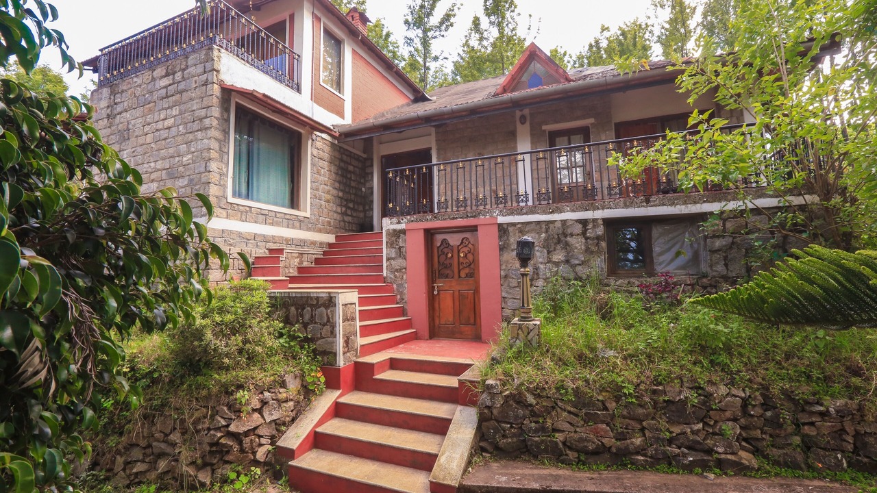 Photo of Outdoor in Naduvattam