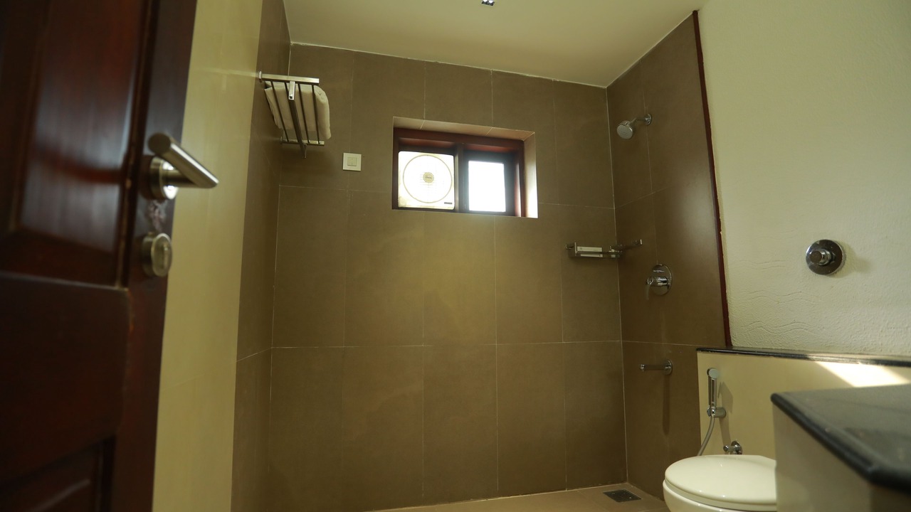 Photo of Bathroom in Manjeri