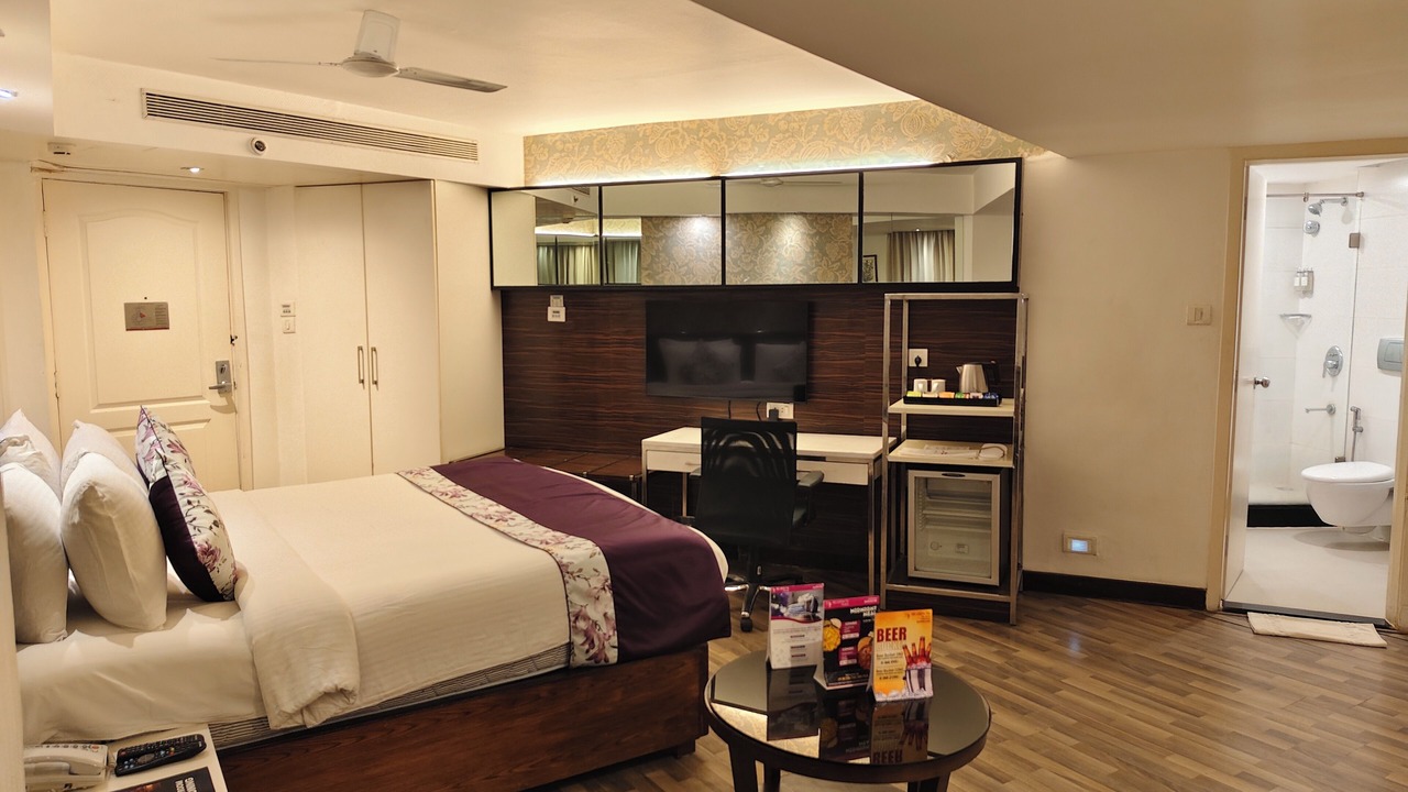 Photo of Bedroom in Shivaji Nagar