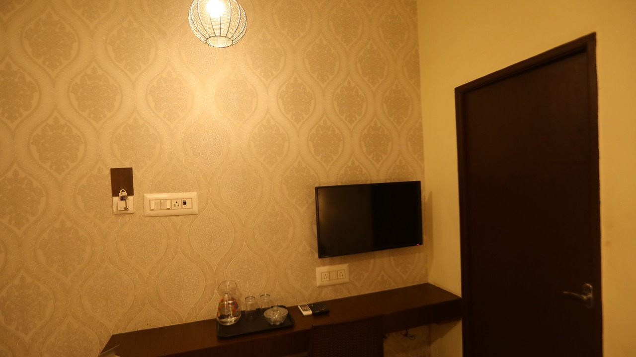 Photo of Bedroom in Ambattur