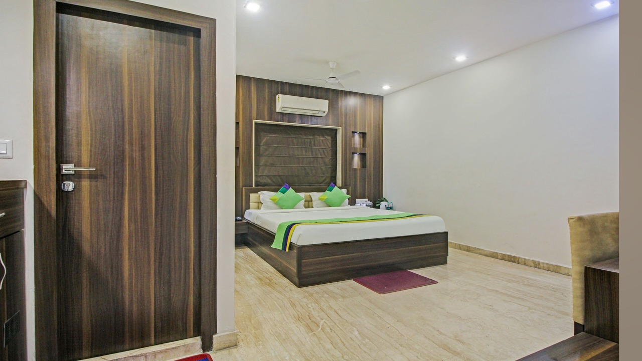 Photo of Bedroom in Sector 1
