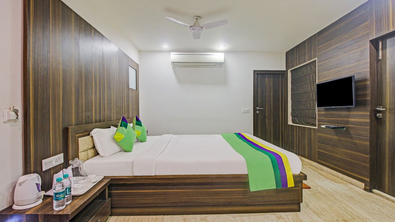 Photo of Bedroom in Sector 1