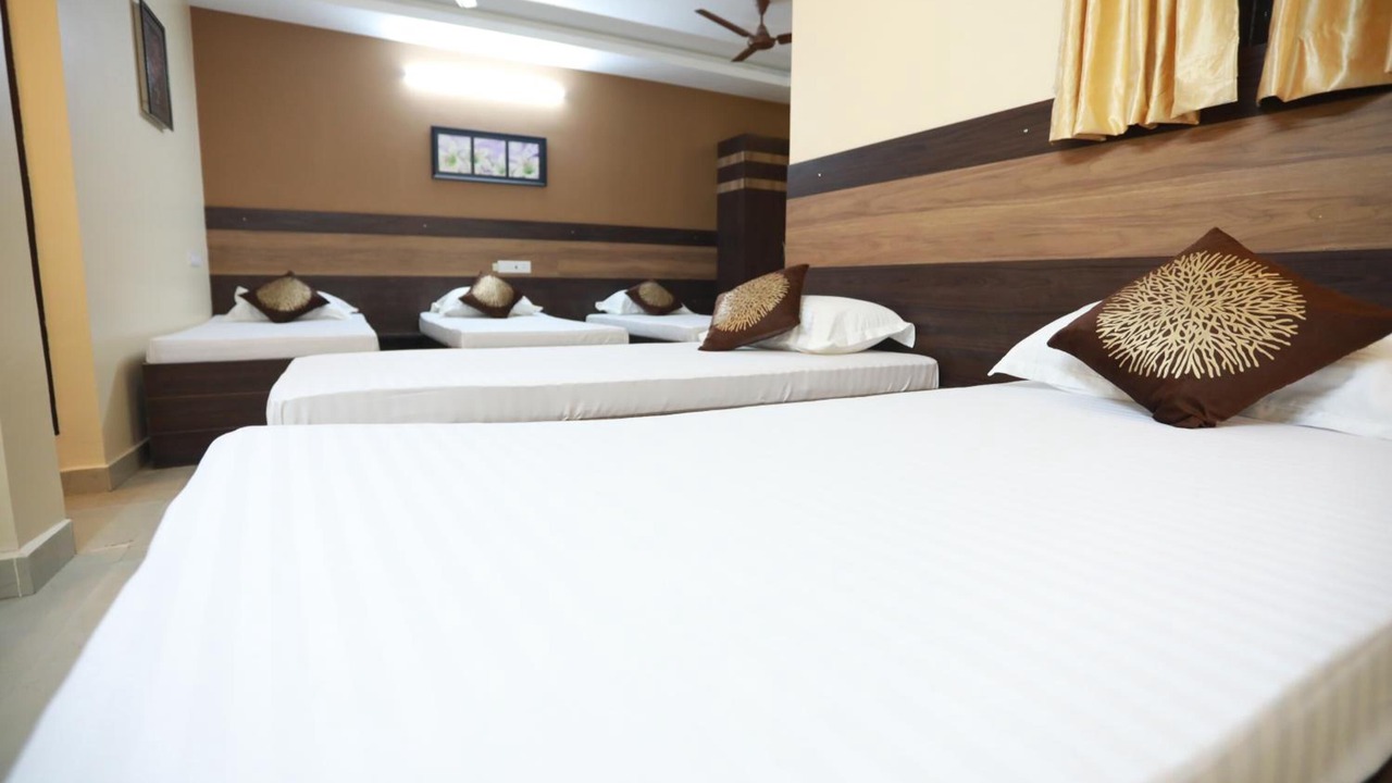 Photo of Bedroom in Mylapore Tiruvallikk