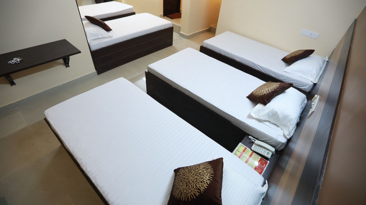Photo of Bedroom in Mylapore Tiruvallikk