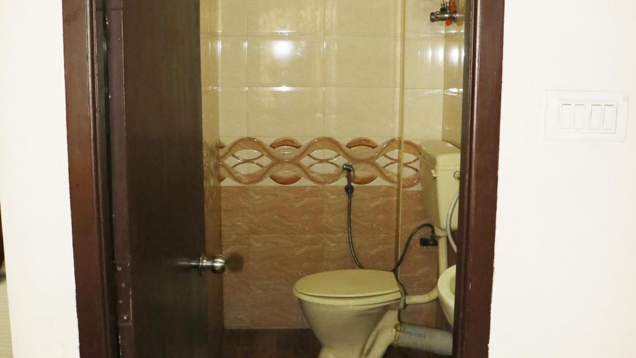 Photo of Bathroom in Mylapore Tiruvallikk