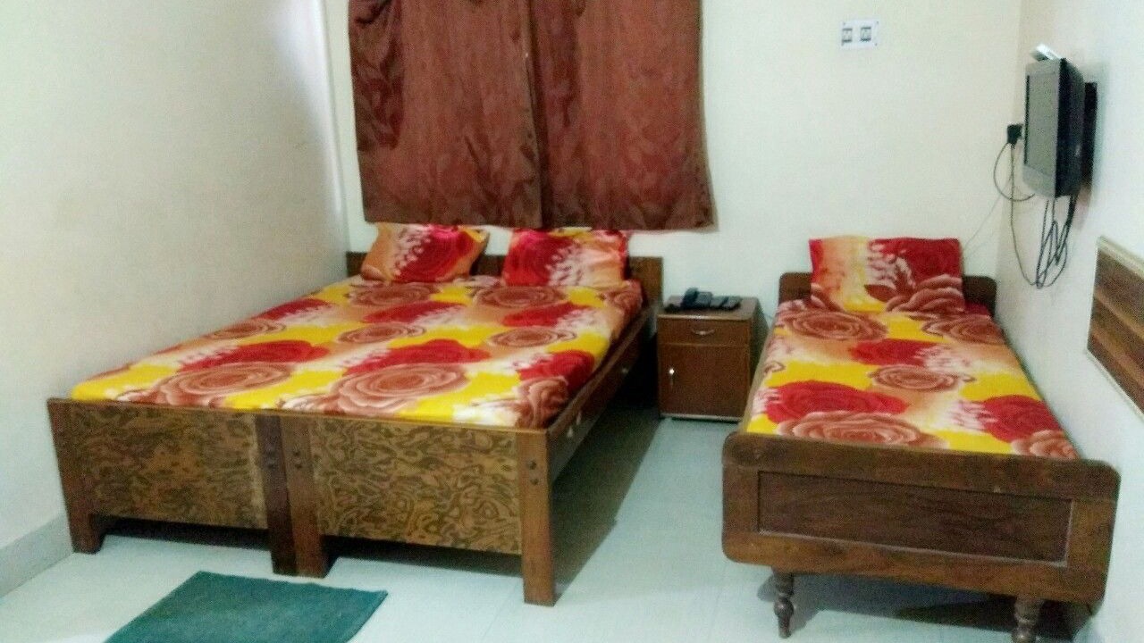 Photo of Bedroom in Deoghar