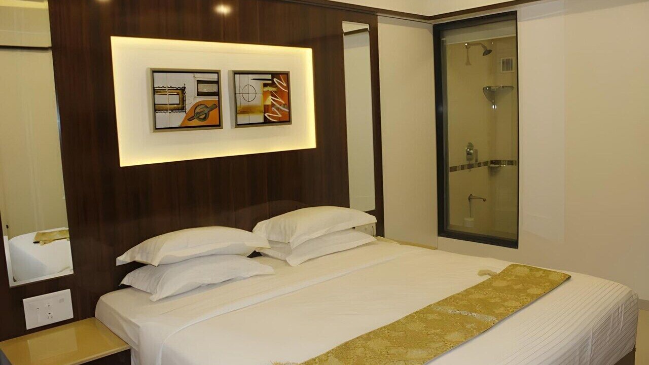 Photo of Bedroom in Central Pune