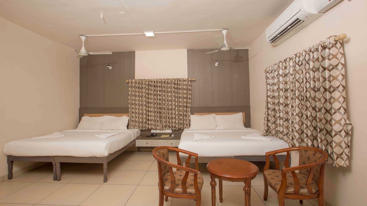 Photo of Bedroom in Palani
