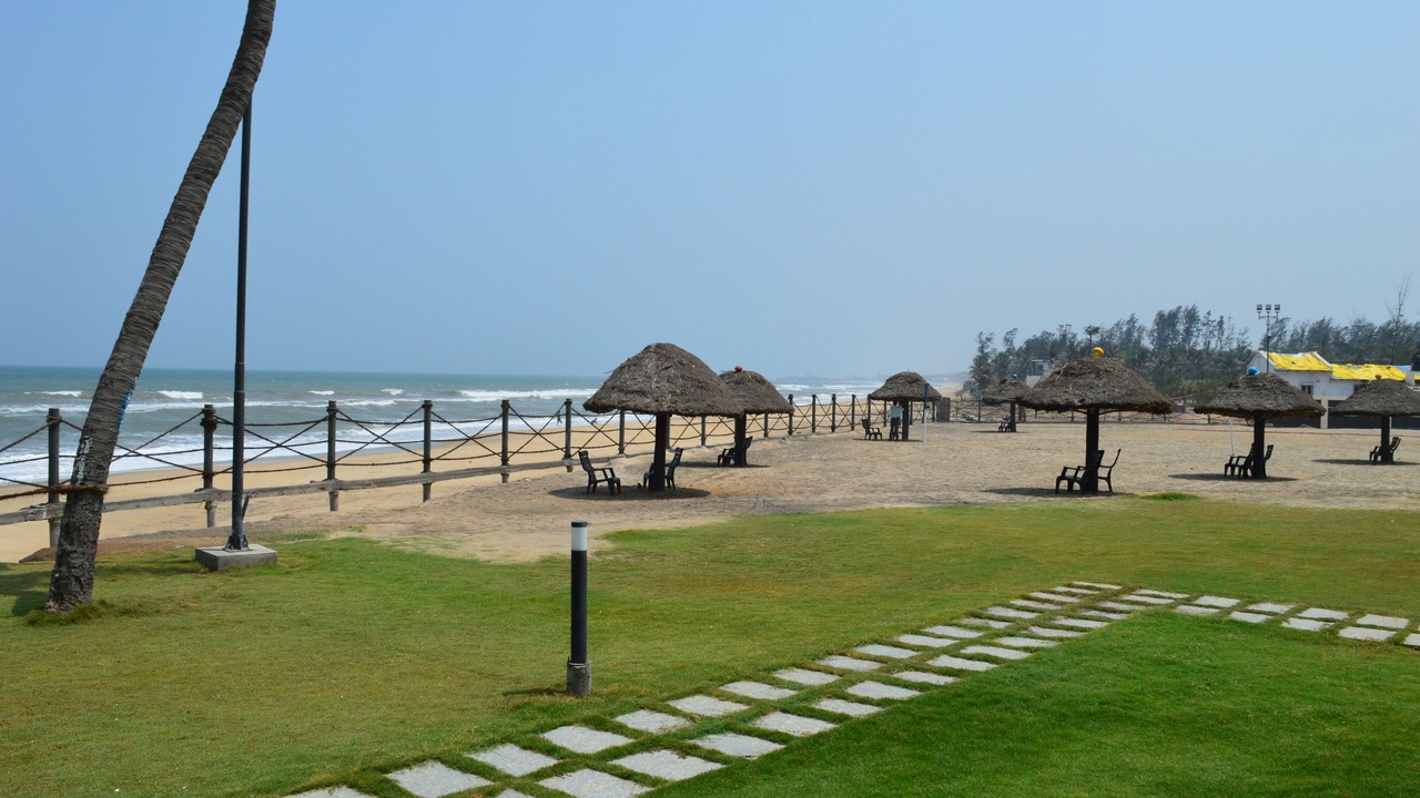 Photo of Others in Mahabalipuram Beach