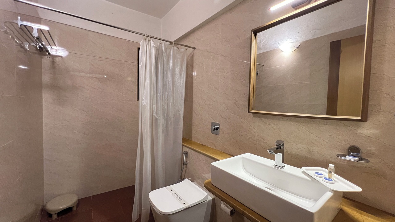 Photo of Bathroom in Niravade