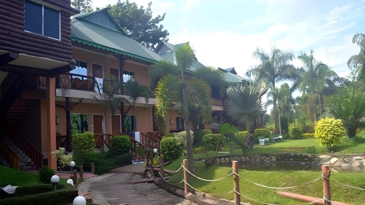 Photo of Outdoor in Neora