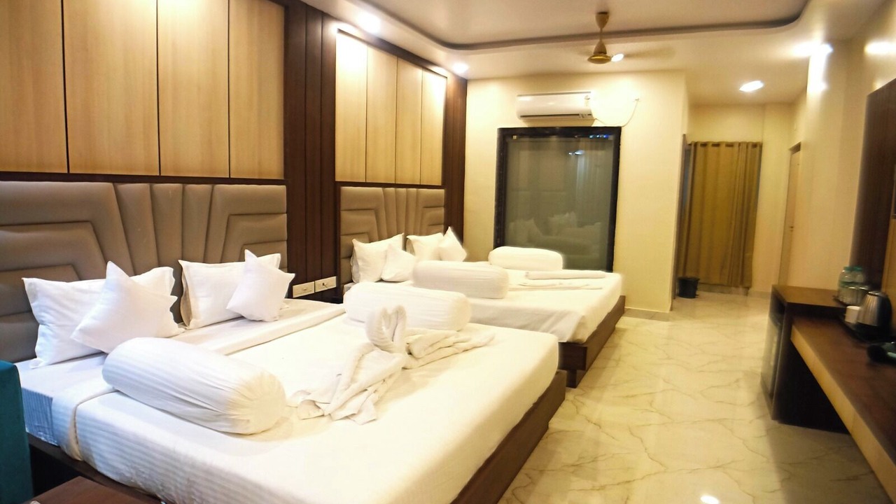 Photo of Bedroom in Mandarmani