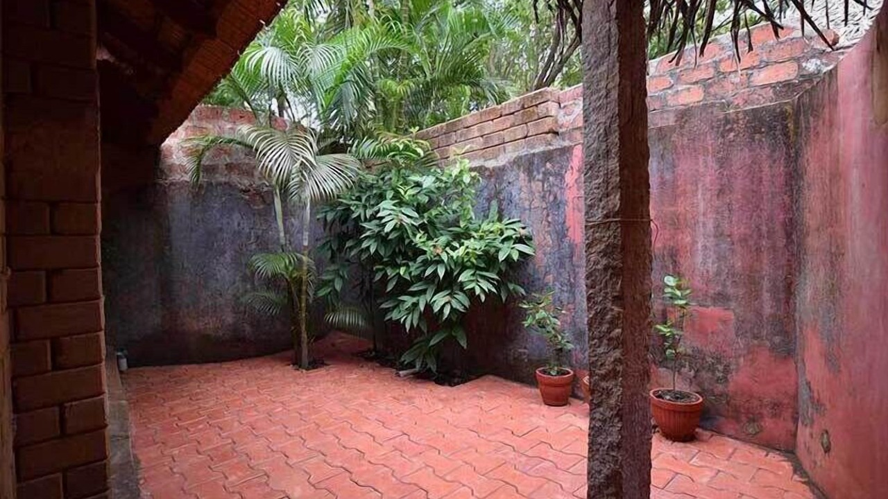 Photo of Others in Paduvari