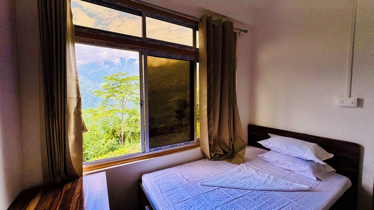 Photo of Patio Balcony in Darjeeling